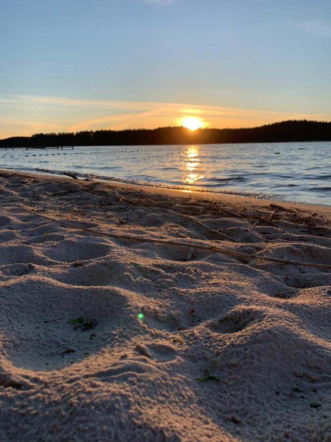 Schadzka W Dwunastce Z Widokiem Na Jezioro Borsk Buitenkant foto