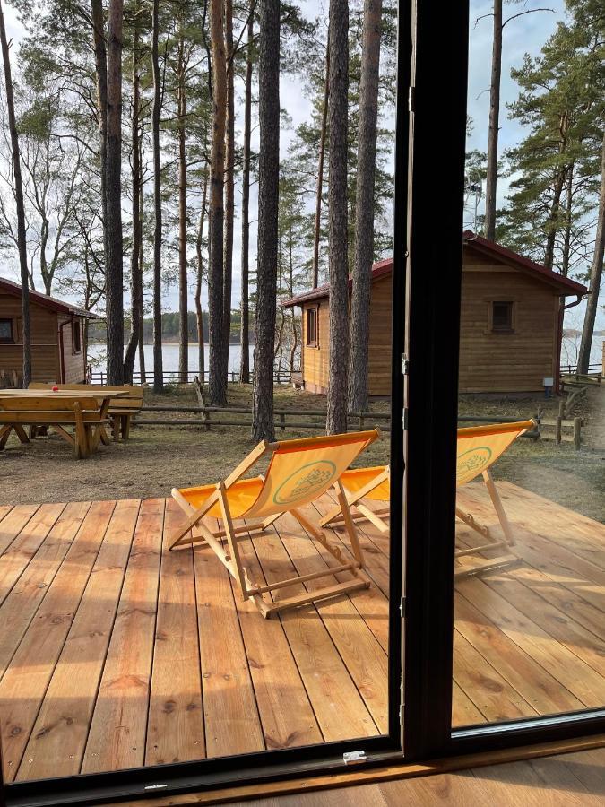Schadzka W Dwunastce Z Widokiem Na Jezioro Borsk Buitenkant foto